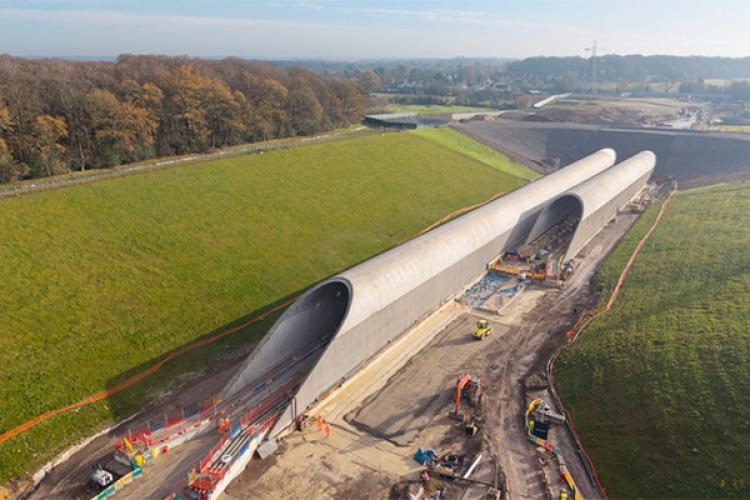 HS2 Porous Portals